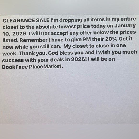 Christian Louboutin Glossy Black Heels with Red Sole - Picture 16 of 16